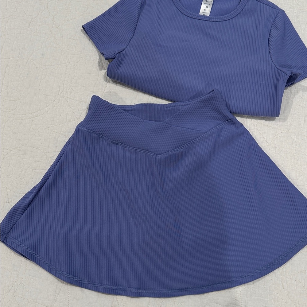 NWOT Yogalicious t-shirt and skort set